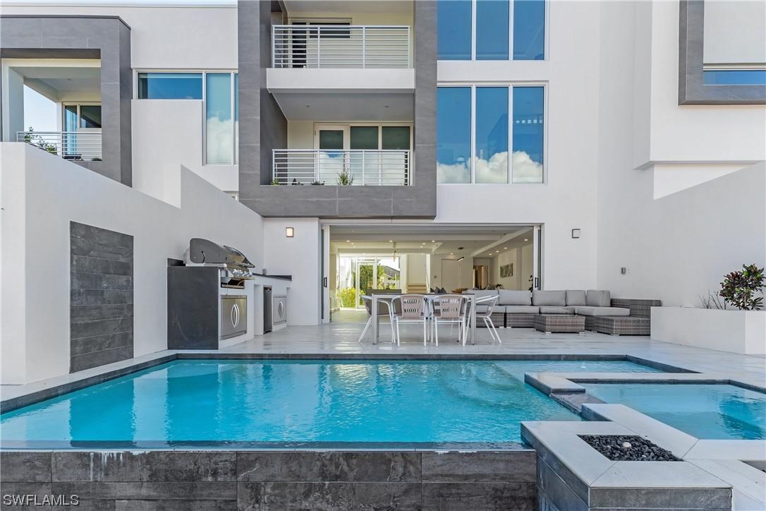 1557 Chesapeake Ave., Naples, FL 34102