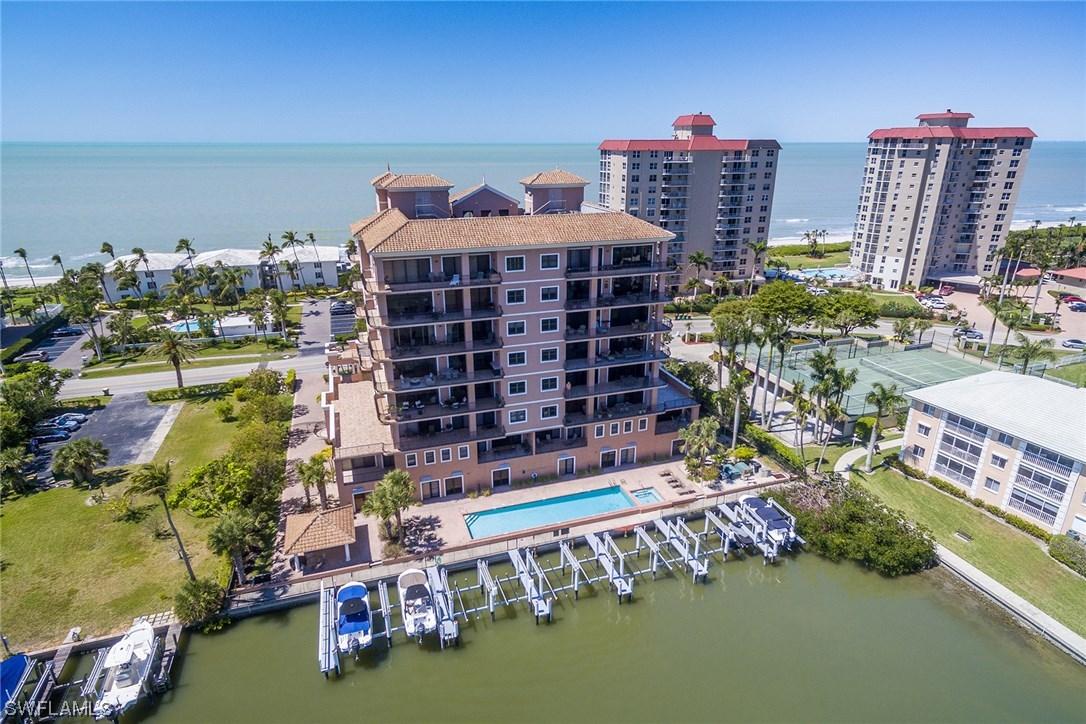 10620 Gulf Shore Dr. #701, Naples, FL 34108