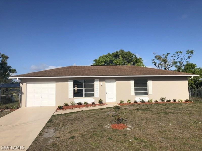 443 Morgan Cir., Lehigh Acres, FL 33936