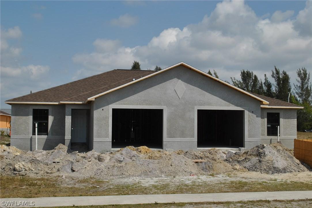 421/423 Nicholas Pkwy., Cape Coral, FL 33991