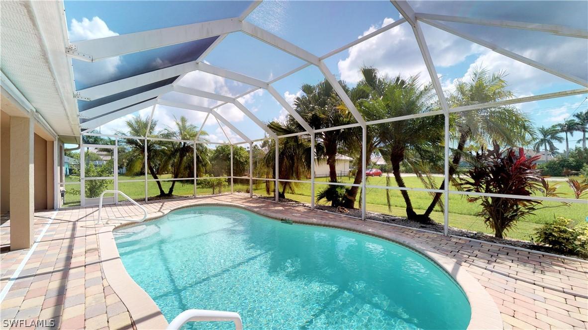 1916 SW 54th Ln., Cape Coral, FL 33914