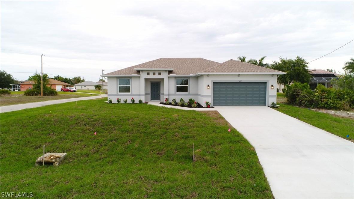427 NW 18th Ter., Cape Coral, FL 33993