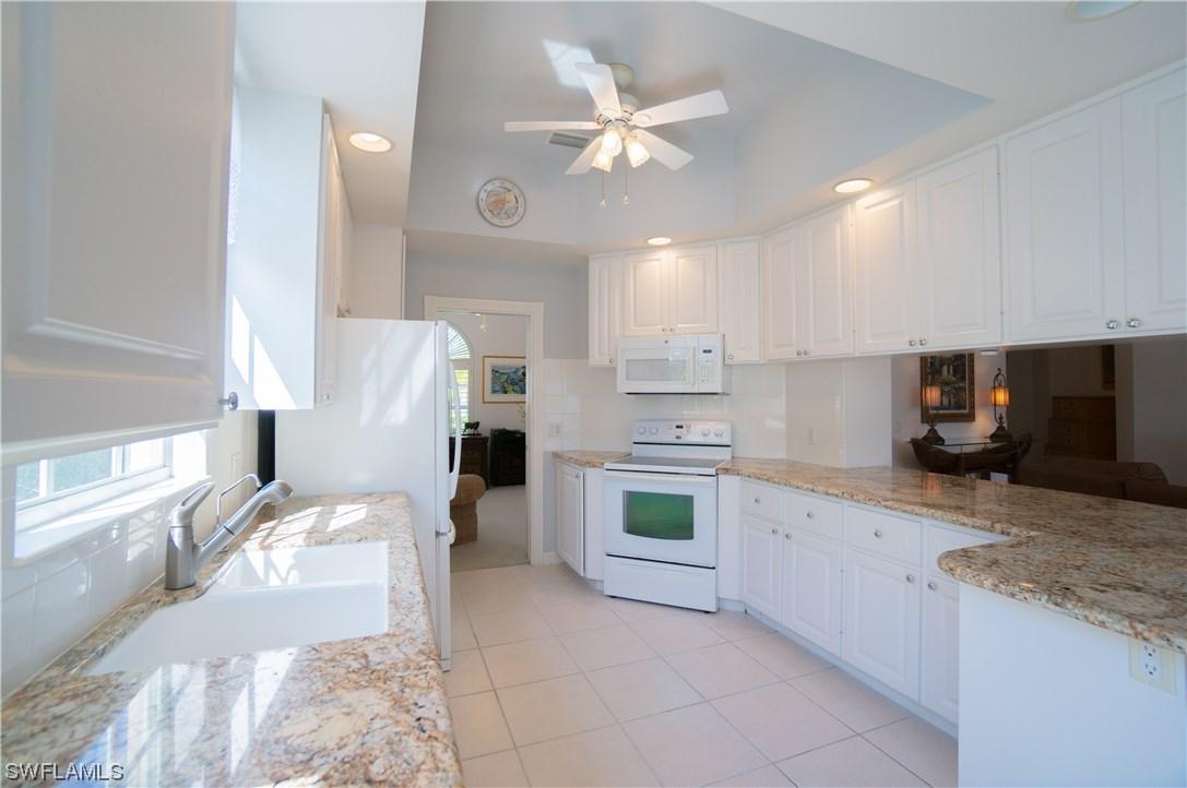 5240 Hawkesbury Way, Naples, FL 34119