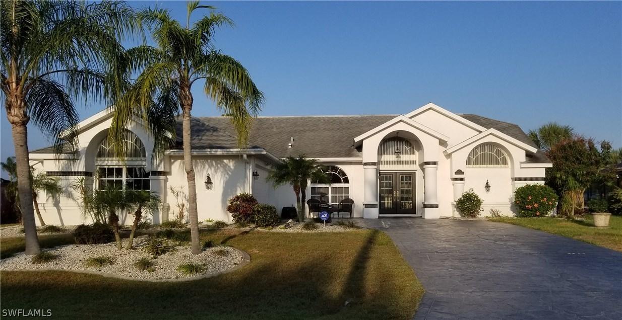 4471 Bayview St., Port Charlotte, FL 33948