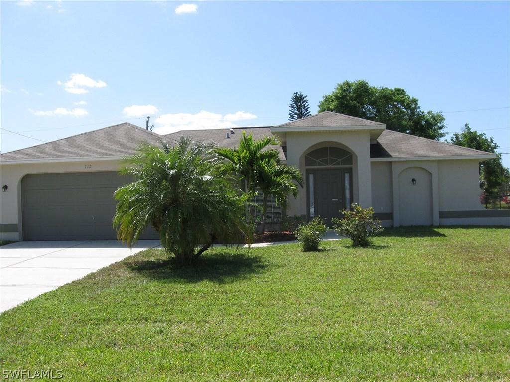 712 SE 11th Pl., Cape Coral, FL 33990