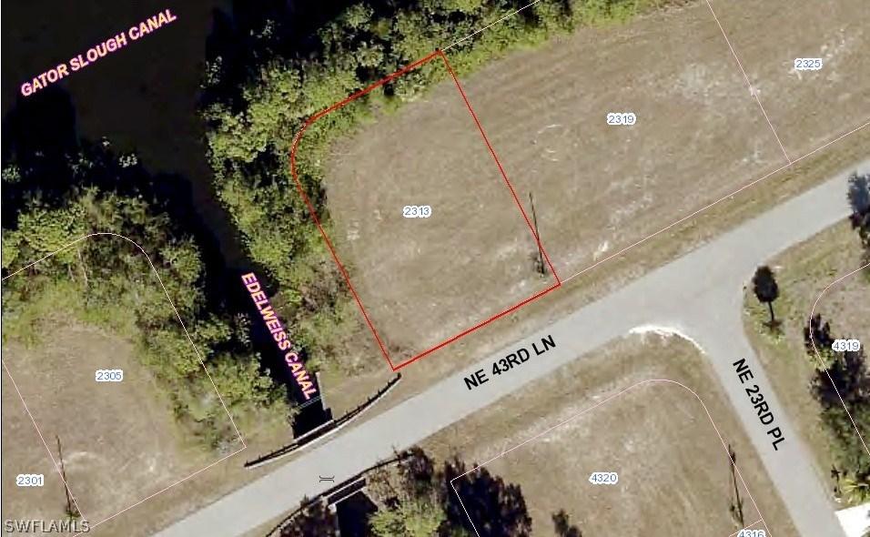 2313 NE 43rd Ln., Cape Coral, FL 33909