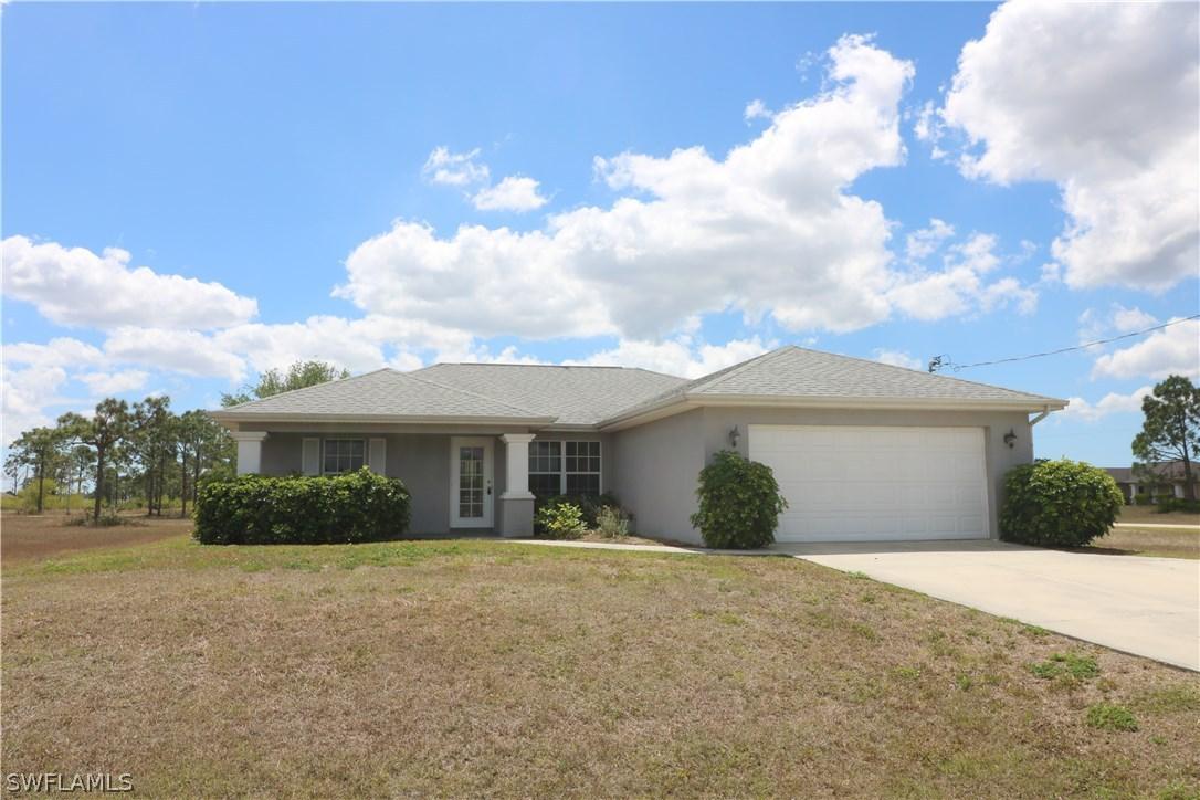1922 Jacaranda Pkwy., Cape Coral, FL 33993