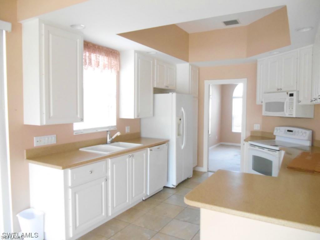 8572 Alessandria Ct., Naples, FL 34114