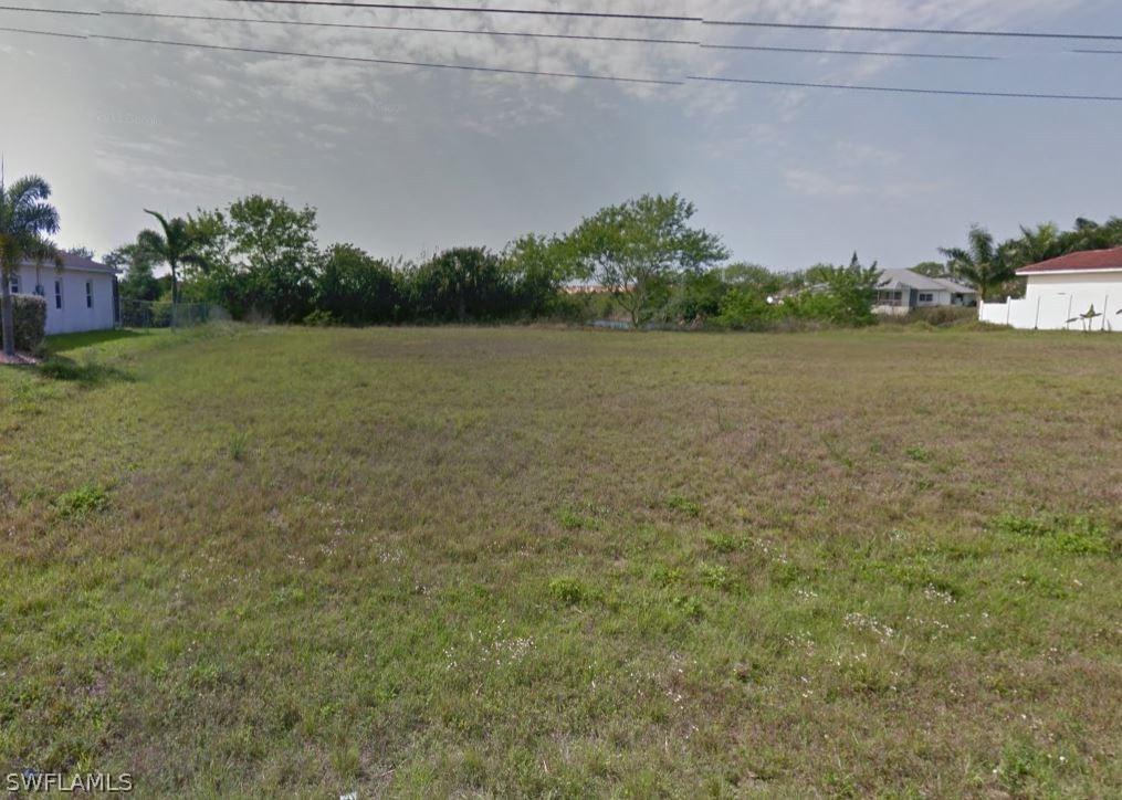 1918 NE 27th Ter., Cape Coral, FL 33909