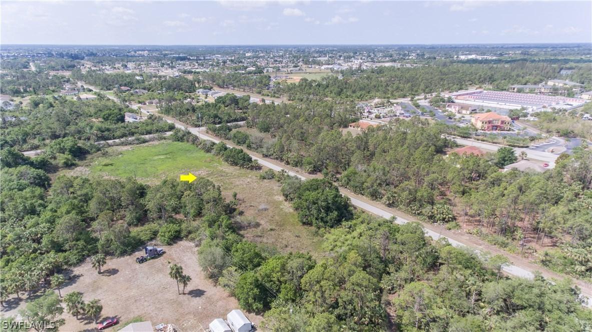 608 Magnolia Ave., Lehigh Acres, FL 33972