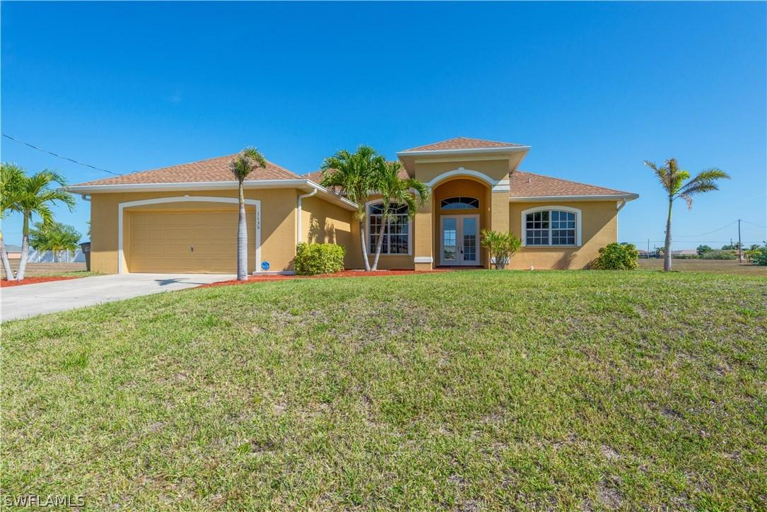 1135 NW 15th Ter., Cape Coral, FL 33993