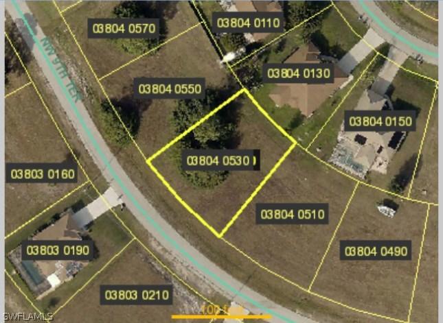 1725 NW 9th Ter., Cape Coral, FL 33993