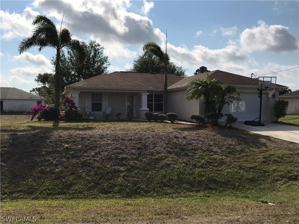 507 Peerless Cir., Lehigh Acres, FL 33974