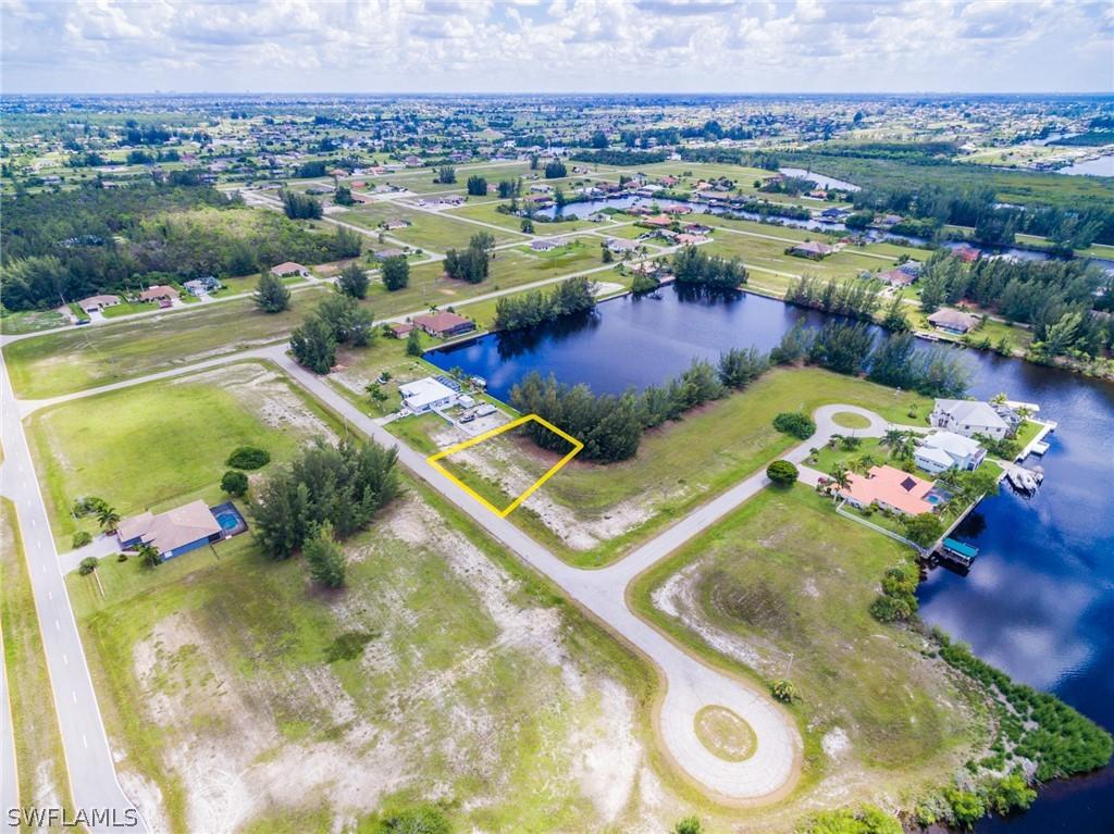 4320 NW 23rd Ter., Cape Coral, FL 33993