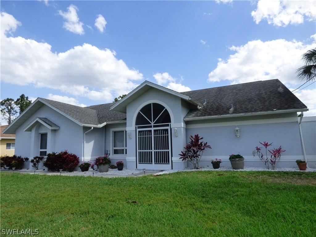 1408 Graham Cir., Lehigh Acres, FL 33936
