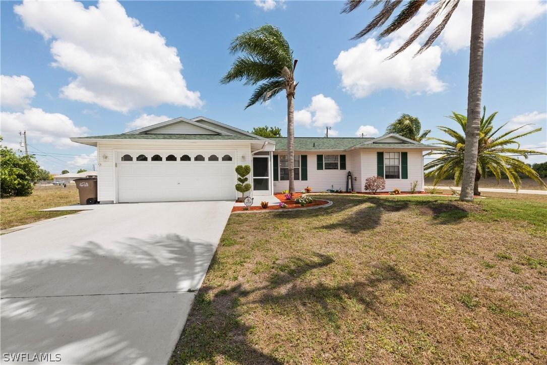 1801 NE 17th Pl., Cape Coral, FL 33909