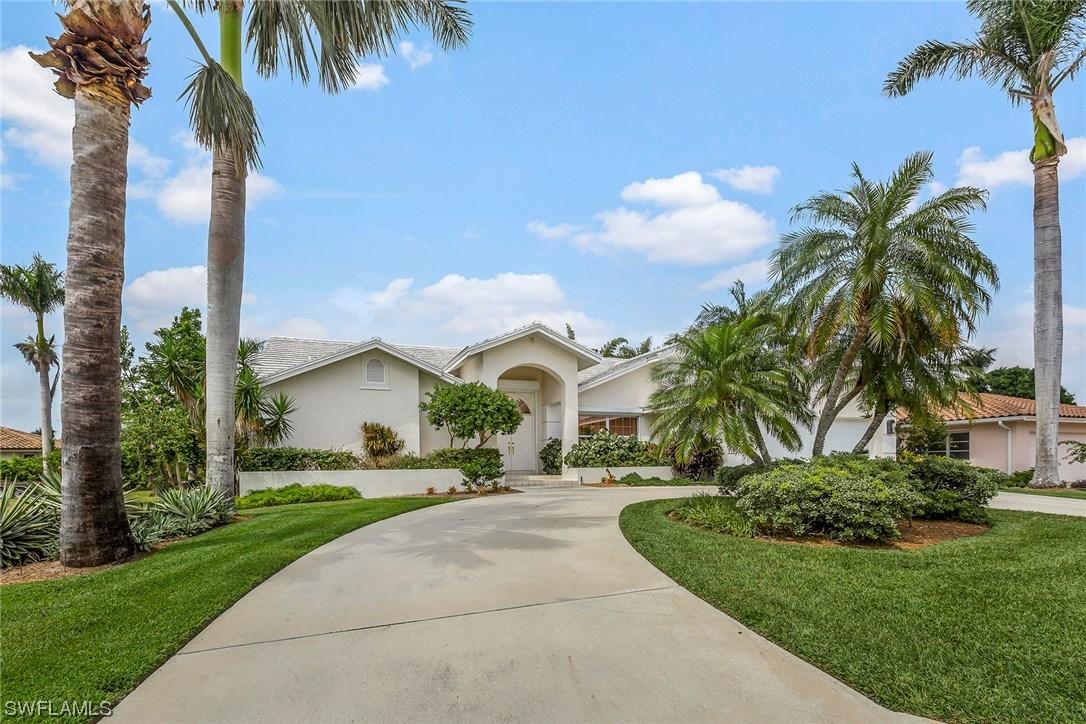 505 Pine Grove Ln., Naples, FL 34103