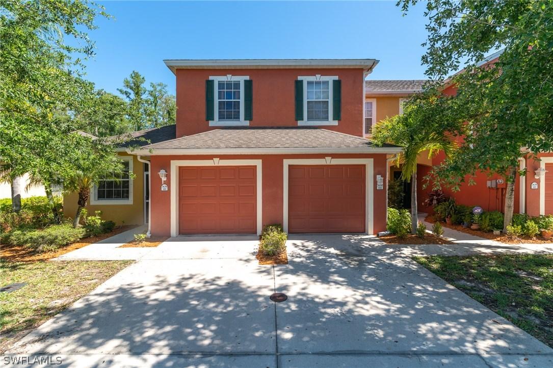 3630 Pine Oak Cir. #101, Fort Myers, FL 33916