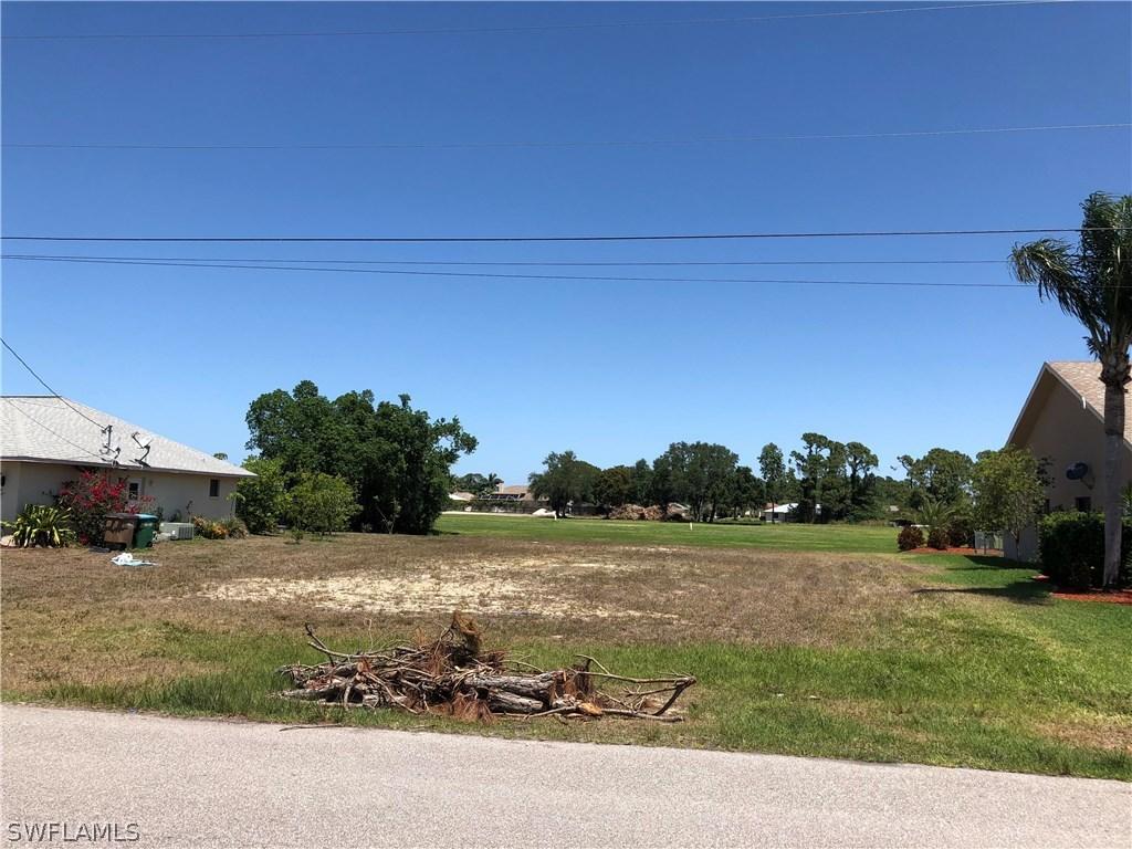 901 SW 21st Ln., Cape Coral, FL 33991