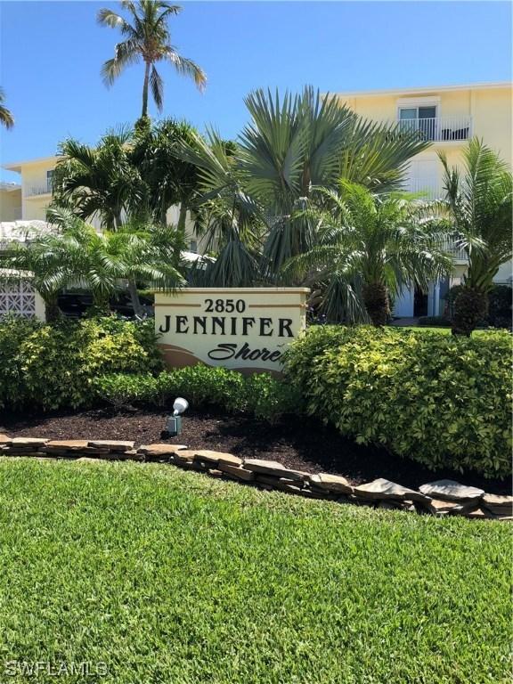 2850 Gulf Shore Blvd. #206, Naples, FL 34103