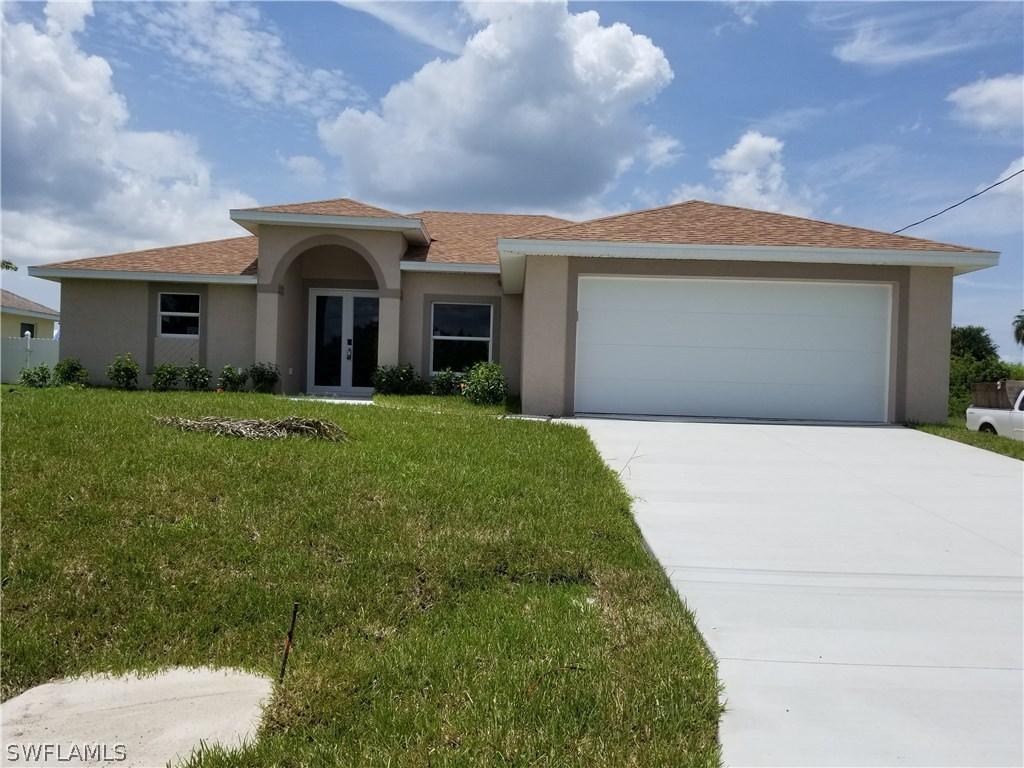 2212 NE 22nd Pl., Cape Coral, FL 33909