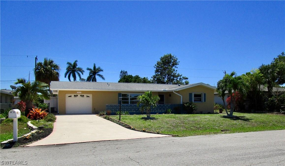1406 SE 43rd Ter., Cape Coral, FL 33904