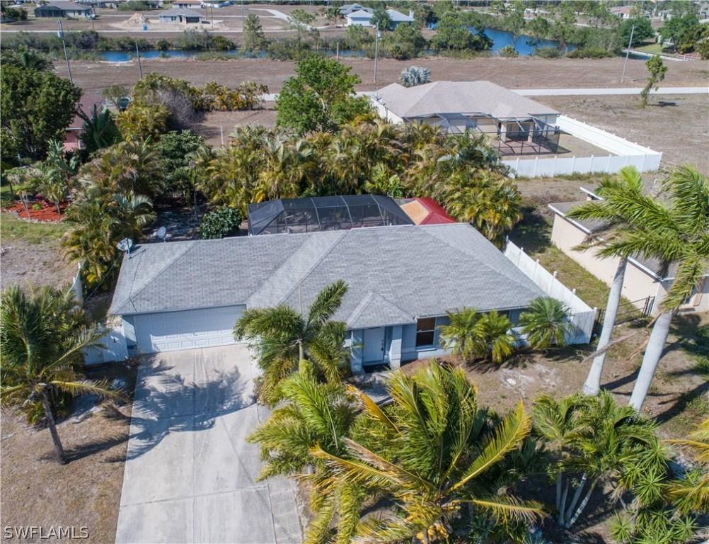 2209 NW 24th Ter., Cape Coral, FL 33993