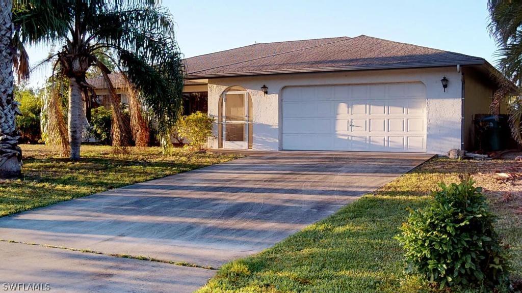 2814 NW 4th St., Cape Coral, FL 33993