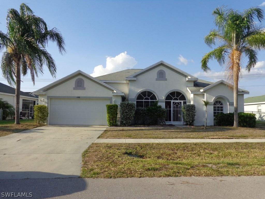 4588 Varsity Cir., Lehigh Acres, FL 33971