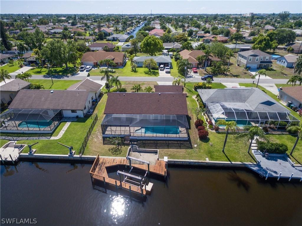 919 SE 20th Ct., Cape Coral, FL 33990