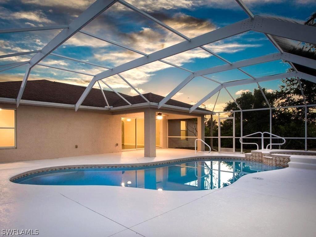 2719 SW 2nd Ln., Cape Coral, FL 33991