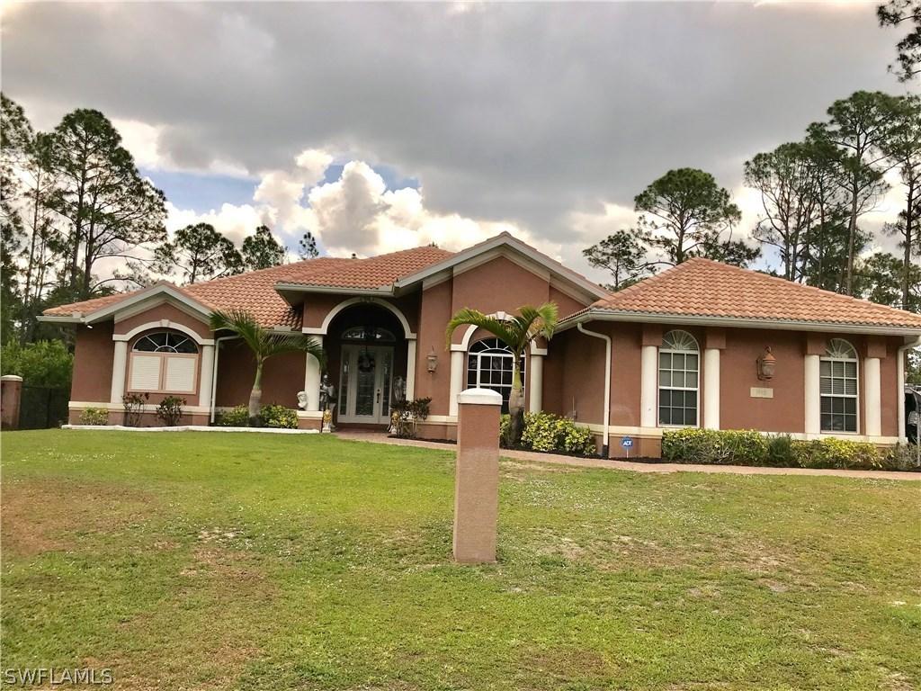 1510 Dixie Ave., Lehigh Acres, FL 33972