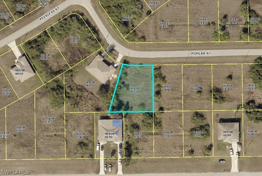 314 Poplar St., Lehigh Acres, FL 33974