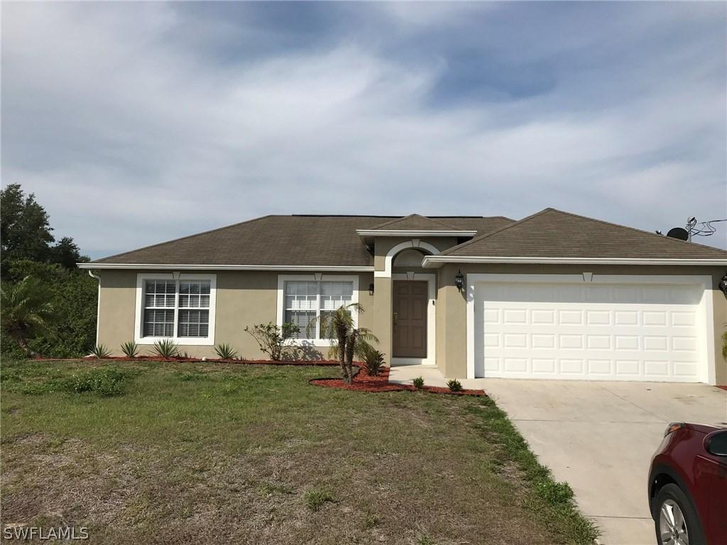 1927 Wanda Ave., Lehigh Acres, FL 33971