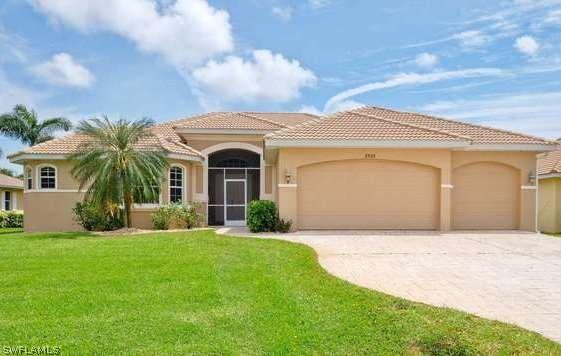 2526 SW 37th St., Cape Coral, FL 33914