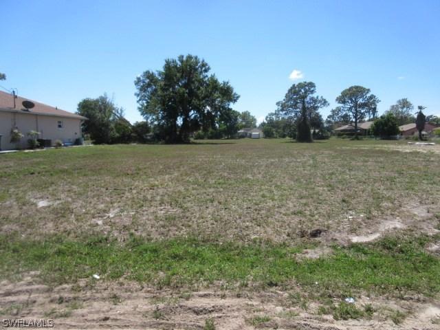 816 SW 11th Ct., Cape Coral, FL 33991