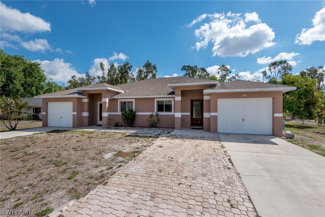 17437/441 E Carnegie Cir., Fort Myers, FL 33967