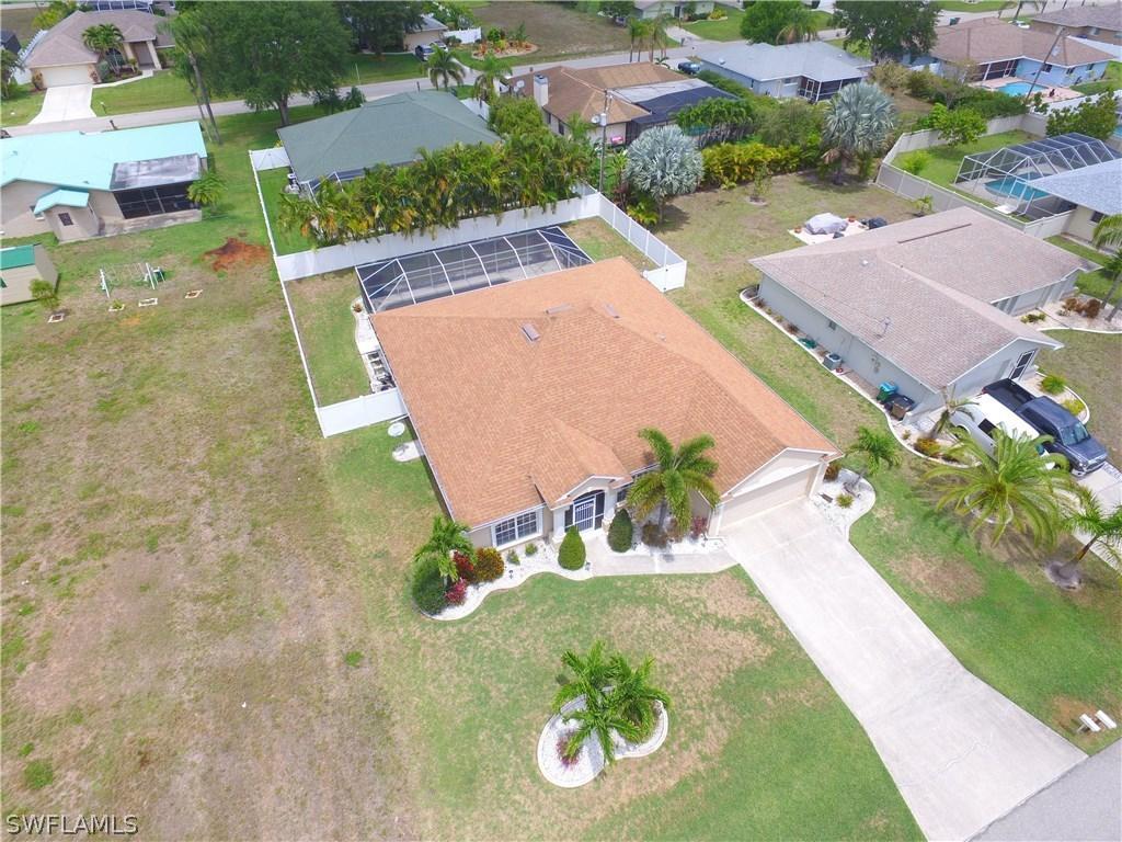 609 SE 16th Ter., Cape Coral, FL 33990