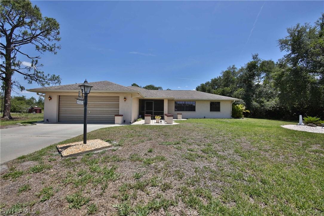602 Calvin Ave., Lehigh Acres, FL 33972