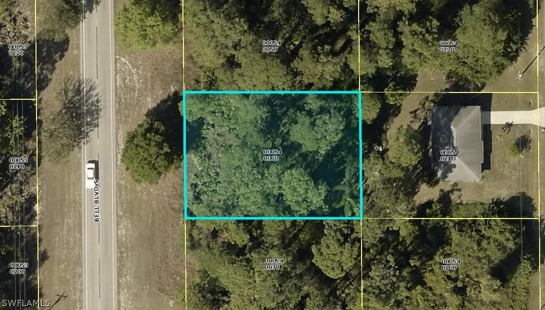 221 Bell Blvd., Lehigh Acres, FL 33974