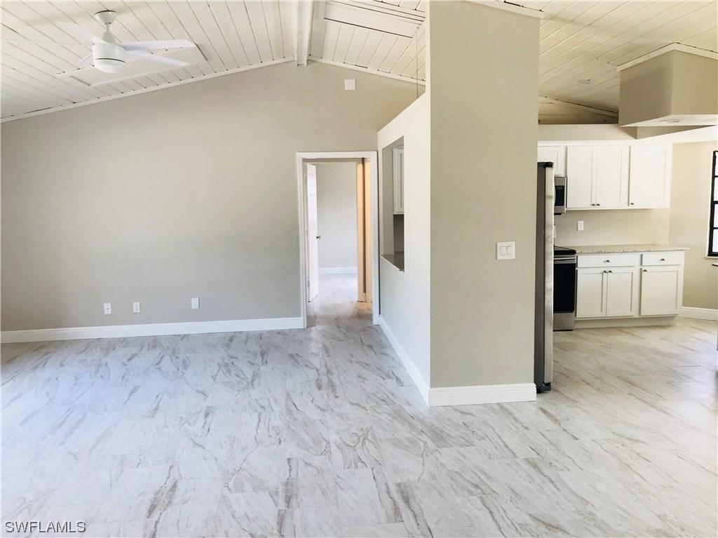 17133 Phlox Dr., Fort Myers, FL 33967