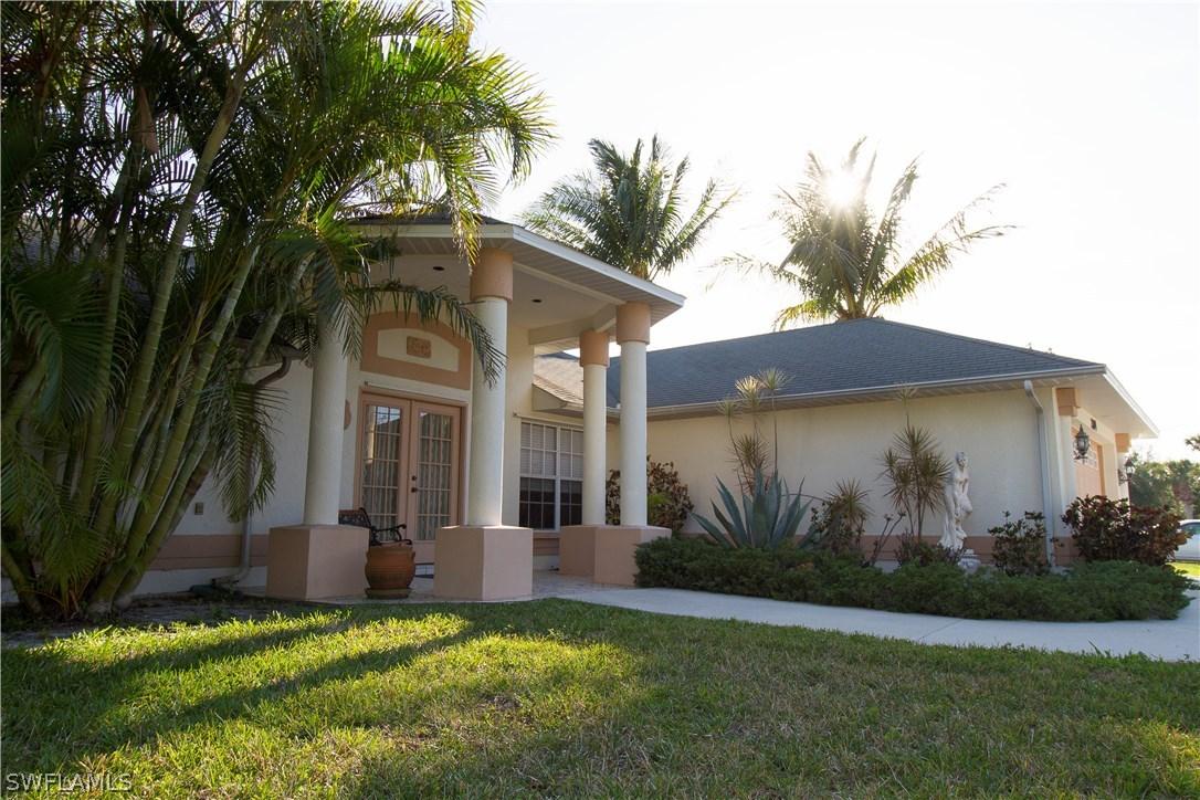 2104 SW 38th Ter., Cape Coral, FL 33914