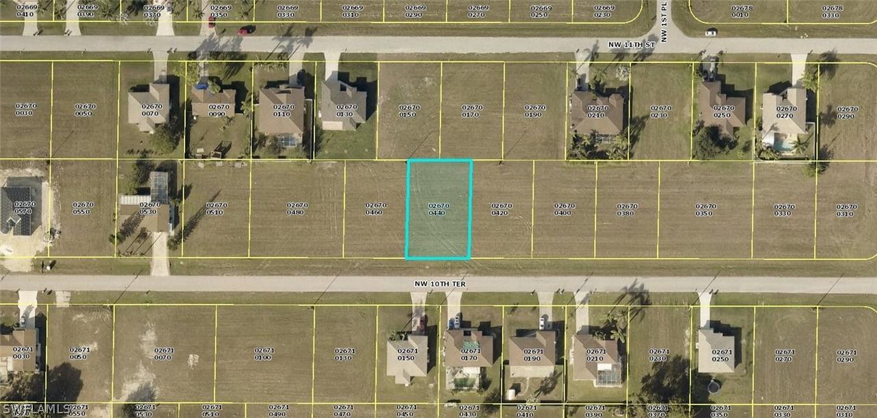 127 NW 10th Ter., Cape Coral, FL 33993