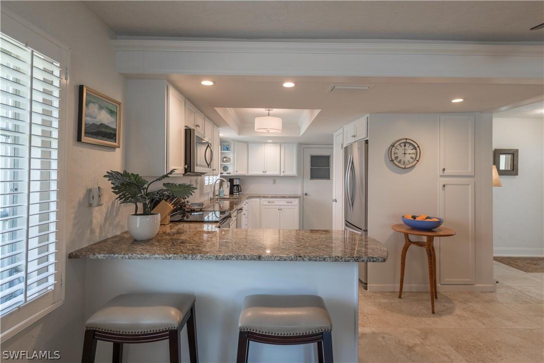 5584 Boynton Ln., Fort Myers, FL 33919