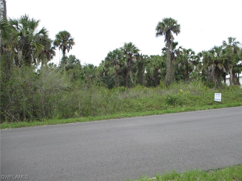 4085 28th Ave., Naples, FL 34117