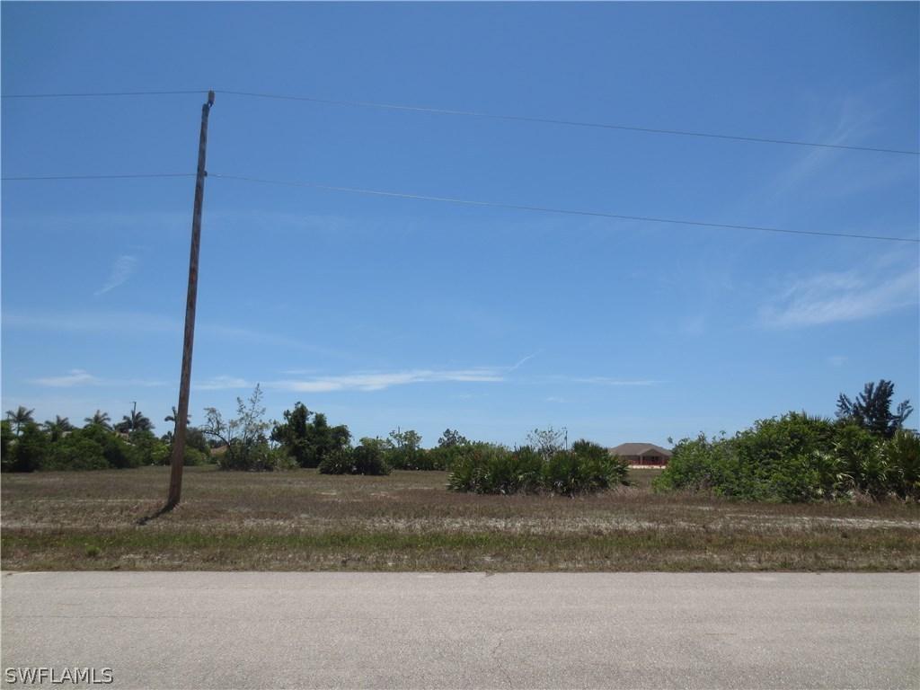 2454 NW 21st Ter., Cape Coral, FL 33993
