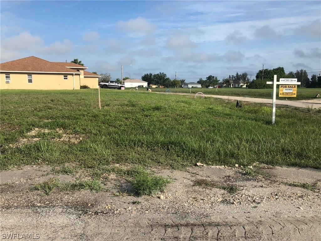414 NE 7th St., Cape Coral, FL 33909