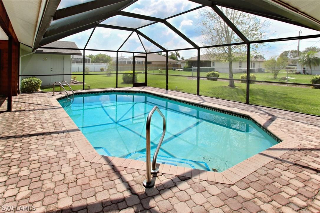 900 SW 6th Ave., Cape Coral, FL 33991
