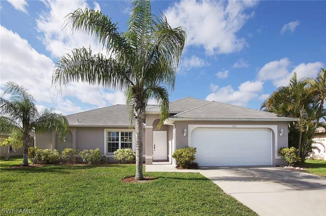 224 Aviation Pkwy., Cape Coral, FL 33904