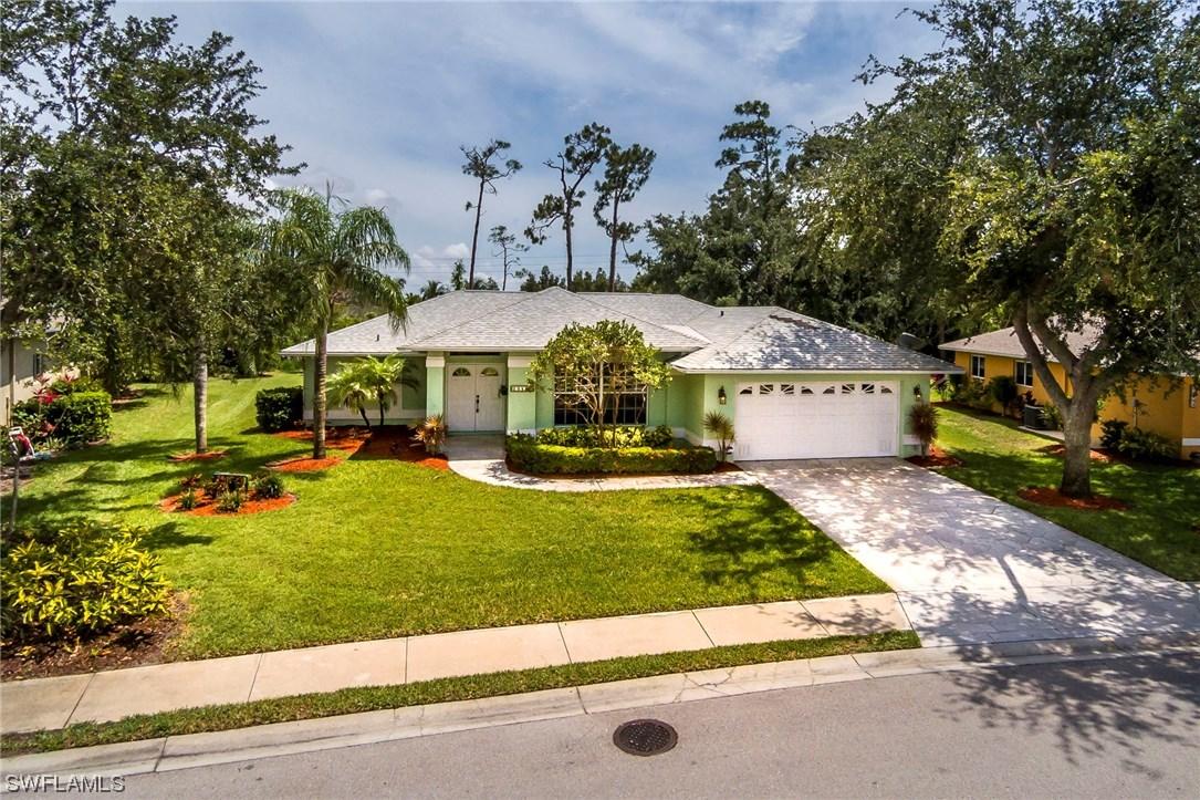 23483 Olde Meadowbrook Cir., Estero, FL 34134
